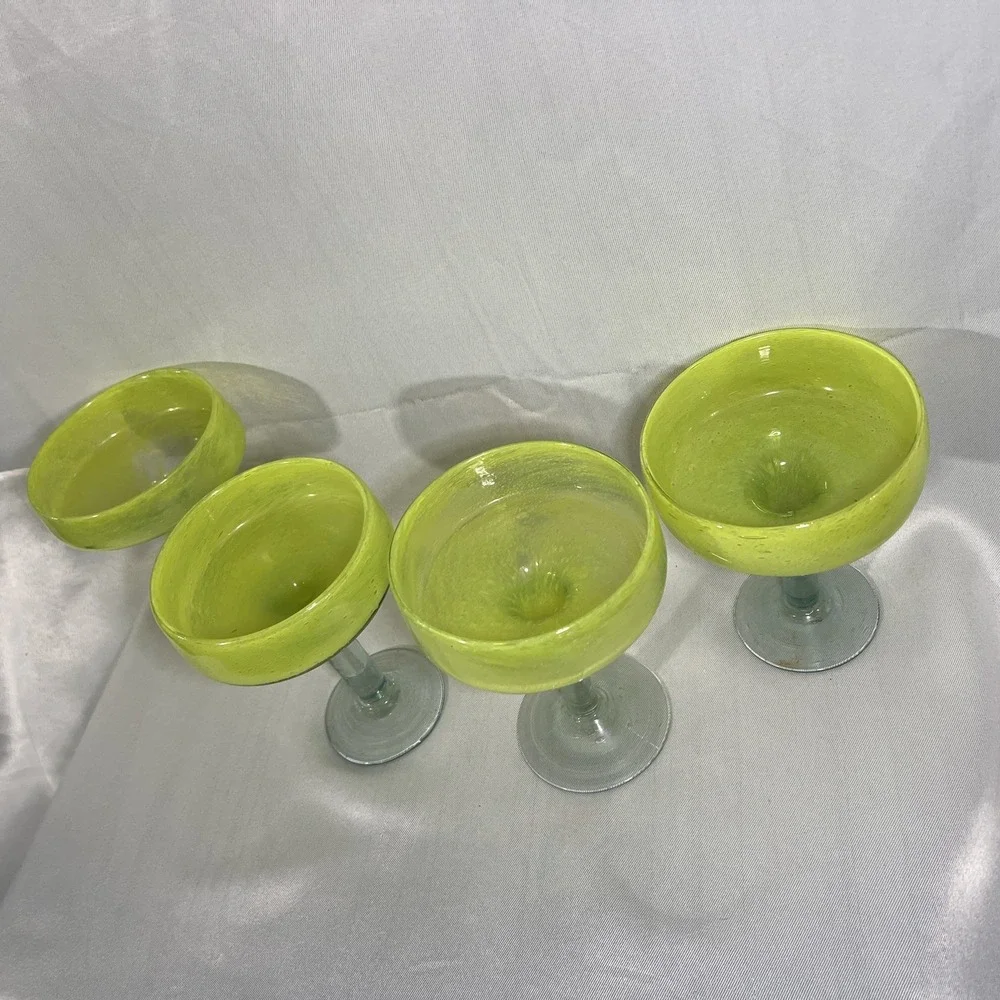 Set Of 4‎ Mexican Hand Blown Glass Margarita Glasses